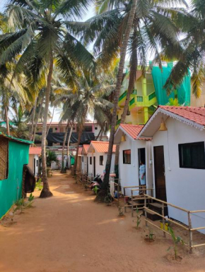 Love paradice huts